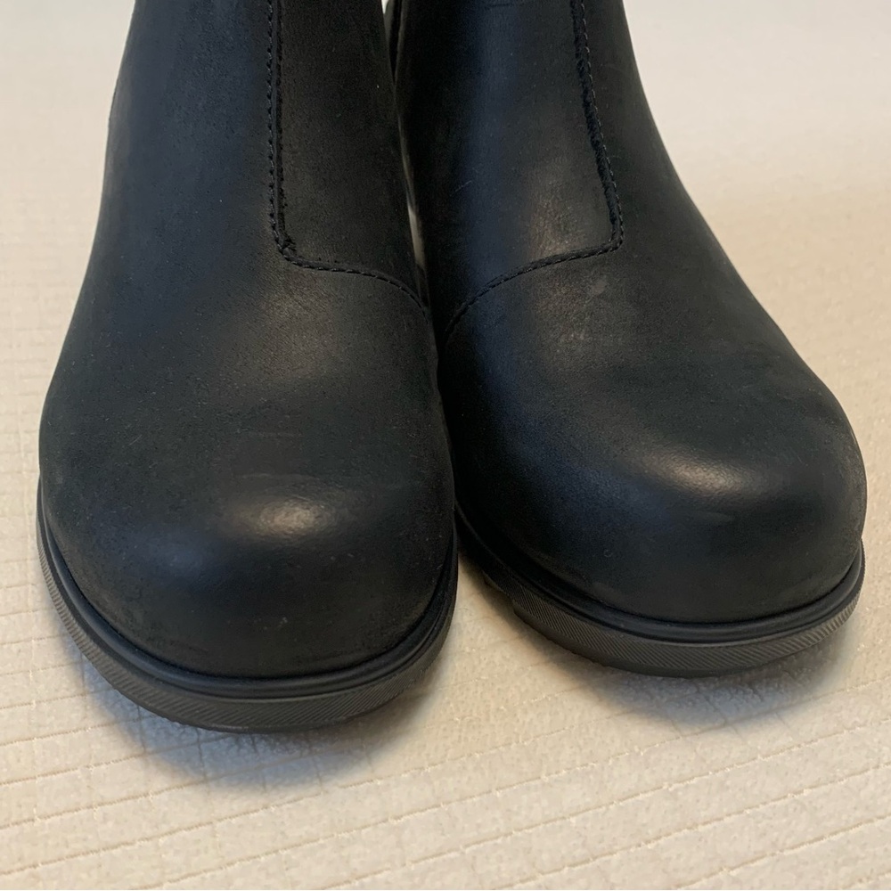Sorel black leather ankle boots - Picture 2 of 16